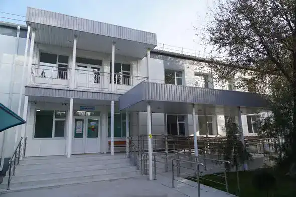 В Сайрамской районной больнице начался капитальный ремонт с финансированием из бюджета Атырау
