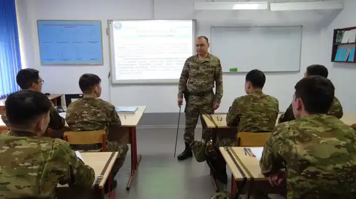 Преподаватель военного вуза Минобороны признан лучшим инженером Казахстана (3)