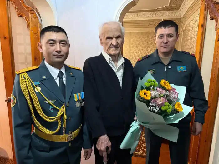 Определены победители Всеармейского фестиваля творческих коллективов «Сарбаз сахнасы – 2025» (9)