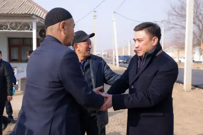Запуск системы водоснабжения в жилом массиве "Айкөл": решение проблемы чистой воды для местных жителей Атырау