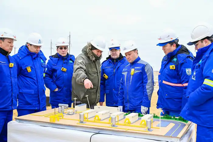 Асхат Хасенов посетил Прорвинскую группу месторождений Атырауской области: ключевые моменты рабочей поездки Атырау