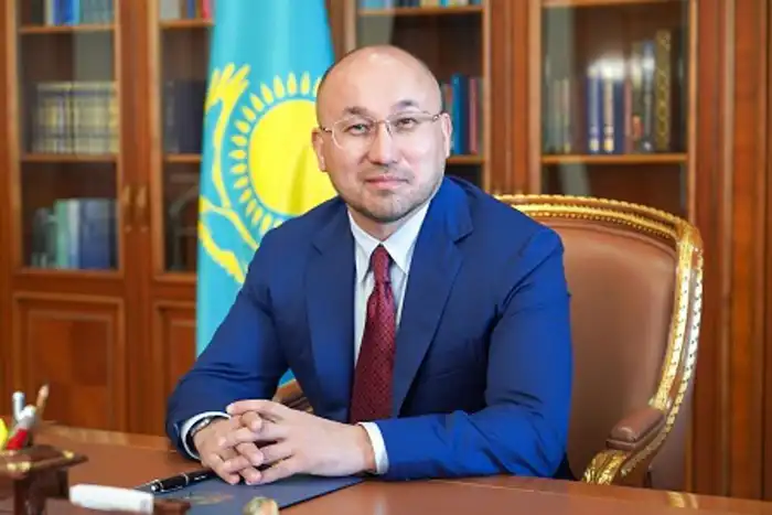 Казахстан подтвердил продолжение транзита российской нефти: Посол и Даурен Абаев заявили об отсутствии оснований для прекращения соглашения Атырау