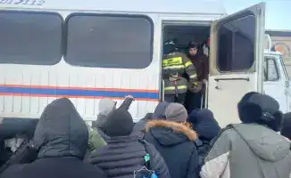 Снежные заносы в Казахстане: спасение 242 человек и помощь в 19 аварийных ситуациях за три дня