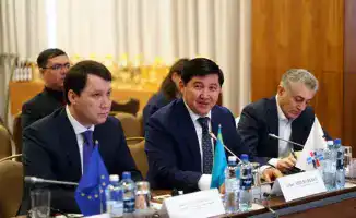 Увеличение экспорта масложировой продукции Казахстана до 1 миллиарда долларов: влияние на экономику и продовольственную безопасность региона к 2028 году