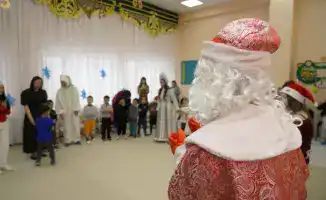 Инклюзивное образование: новогодний утренник для детей с особыми образовательными потребностями в столичном детском саду