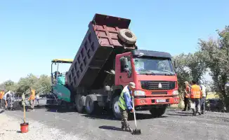 Ремонт внутрипоселковых улиц в Жетісу: улучшение транспортной инфраструктуры для 188 населенных пунктов за три года