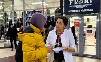 В Астане стартовал месячник по борьбе со СПИДом: акции в торговых центрах информируют о ВИЧ и тестировании