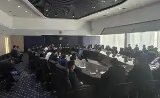 Переговорщики в Астане: Искусство ведения диалога в бурном море кризисов