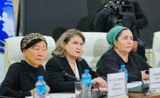 Семейные ценности как мост: женщины Казахстана строят будущее общества в Астане