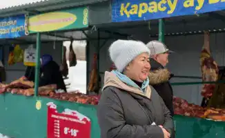 Сельское сердце Усть-Каменогорска: ярмарка «Туған жер – алтын бесігім» бьёт ключом свежести и традиций