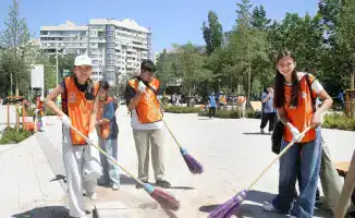 Участие более 570 тыс. молодых людей в экологических мероприятиях Алматы способствует улучшению санитарного состояния города