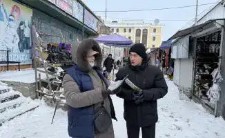 Уральск: волонтёры информируют о санитарных нормах в рамках международной экологической акции «Таза Қазақстан»
