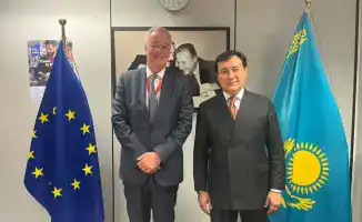 Казахстан и Европейский союз начали переговоры о визовом упрощении и реадмиссии
