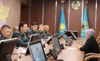 Обсуждение условий службы солдат в Главном командовании Национальной гвардии МВД РК