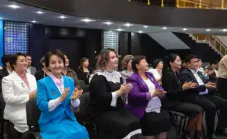Награждение победителей конкурса «Лучший педагог–2025»: поддержка квалифицированных специалистов в образовании