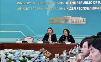 Круглый стол в Казахстане: развитие социальной работы и защита прав человека через модернизацию законодательства