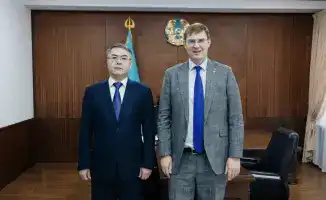 Сотрудничество на берегу возможностей: Аким Атырауской области и Тимур Турлов запускают новый курс для региона
