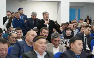Встреча Марата Ахметжанова с жителями Ерейментауского района обсуждение сельского хозяйства и инфраструктуры