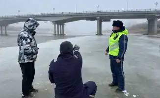 В Атырауской области введены ограничения на выход на лёд из-за нестабильного состояния ледового покрытия