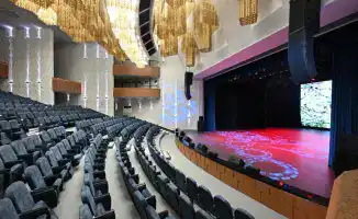 Аким Алматы посетил Дворец школьников и музей