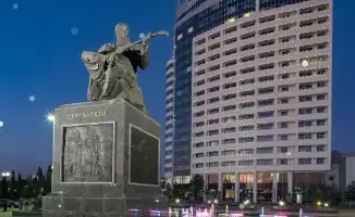 КазМунайГаз завершил крупнейшую сделку года: бывший актив продан за 14,1 млрд тг, а отель 'Думан' стал символом соцобязательств перед Нур-Султаном.