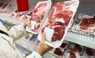 Опасное мясо на Новый год: советы врача по предотвращению отравлений в праздничные дни