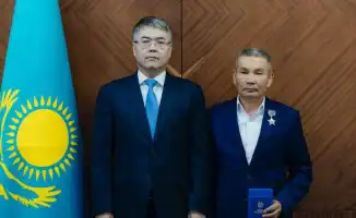 В Атырауской области состоялась церемония вручения государственных наград Республики Казахстан, в ходе которой были отмечены трудовые достижения работников, внесших значительный вклад в социально-экономическое и производственное развитие региона.