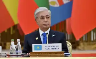 Касым-Жомарт Токаев на международном форуме в Ашхабаде заявил о поддержке активизации переговорного процесса по украинскому конфликту, подчеркивая важность достижения долгожданного мира.