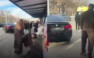 Серьезное ДТП в Алматы: водитель BMW врезался в остановку, пострадали люди