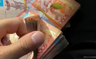 В Казахстане предложили установить возрастной ценз для микрокредитов: Сенатор Шиповских обеспокоен ростом долговой нагрузки среди молодежи