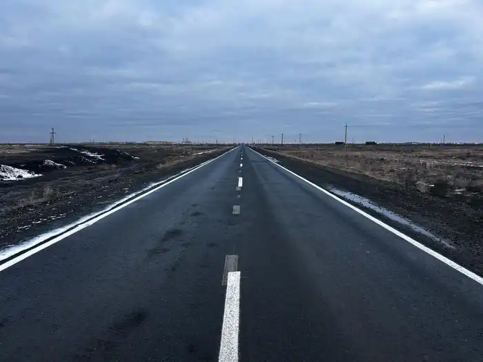 Дороги, как артерии региона: Атырауская область готовит к запуску жизненно важные магистрали Махамбет – Х. Ергалиева и Доссор – Кульсары – Бейнеу – Сай-Отес – Шетпе – Жетыбай – морской порт Актау после капитального ремонта Атырау