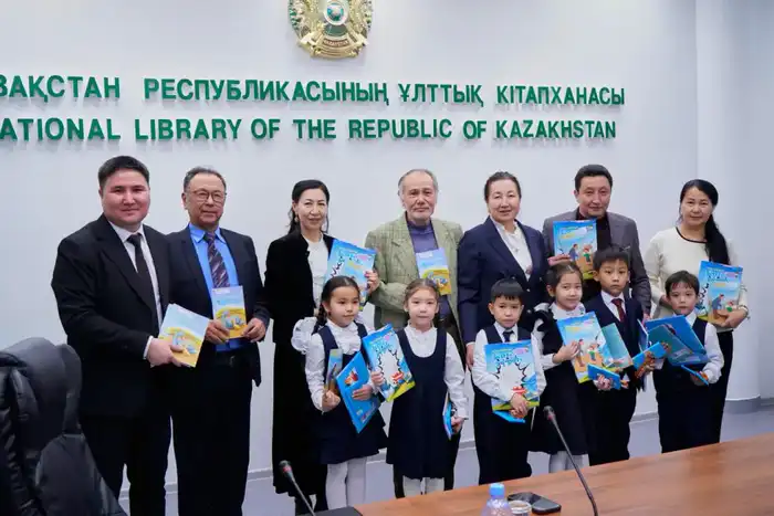 Обсуждение современных тенденций в детской литературе на панельной сессии в Алматы Атырау