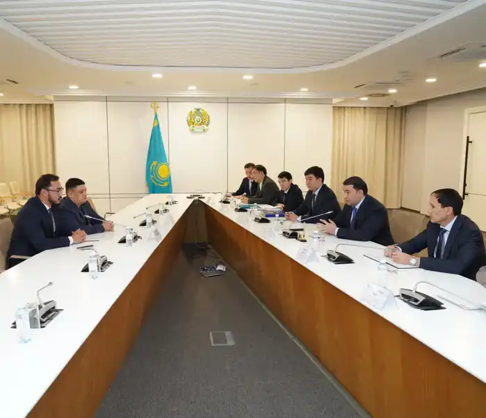 Подписание меморандума между акиматом Туркестанской области и Hikvision Kazakhstan: шаг к международному обучению в области видеонаблюдения Атырау