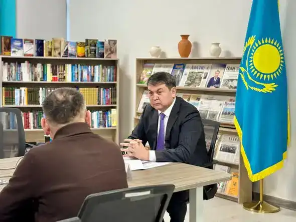 Личный прием заместителя акима в Туркестане проблемы жителей и вопросы с документами Атырау