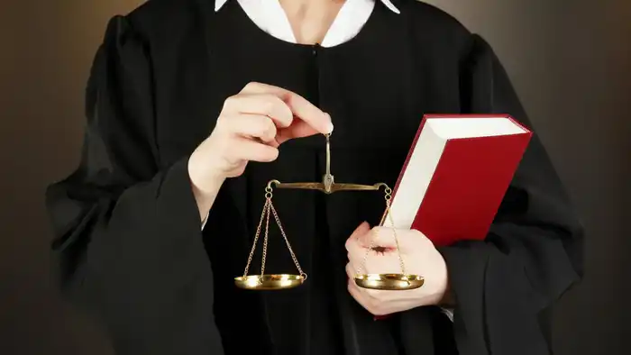В 2025 году внедрены меры по улучшению квалификационного экзамена на должность судьи, включая обновление комиссии и новые тестовые вопросы Атырау