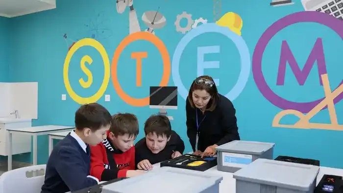 Караганда: новое сотрудничество между школой и университетом Атырау