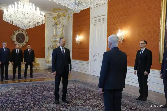 Посол Казахстана вручил верительные грамоты Президенту Чехии Атырау