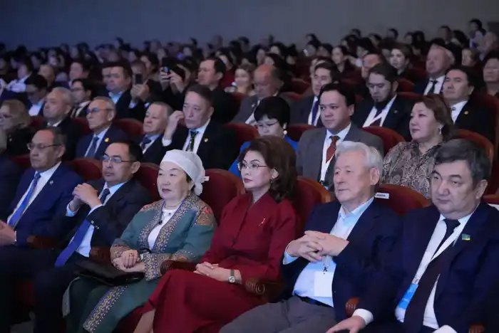 Гала-концерт в Кызылорде: отмечая 80-летие поэта Шомишбая Сариева и его вклад в культуру Атырау