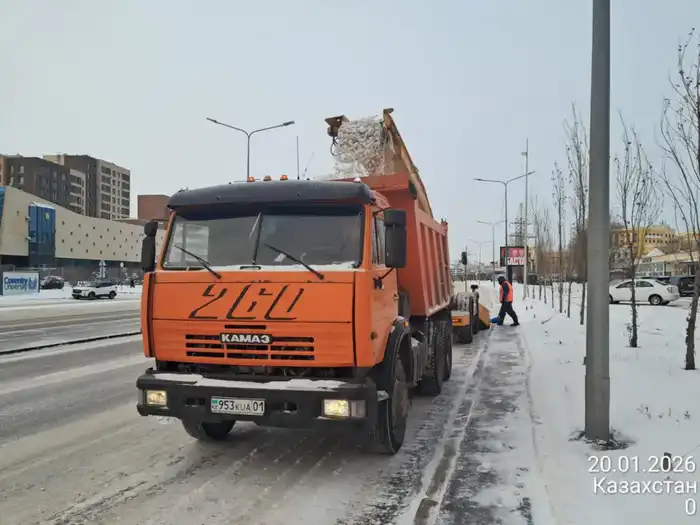 Астана продолжает борьбу со снегом: более 23 тысяч кубометров вывезено за ночь Атырау