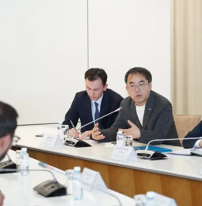 АКИМАТ ТУРКЕСТАНСКОЙ ОБЛАСТИ И КОМПАНИЯ HIKVISION KAZAKHSTAN ПОДПИСАЛИ МЕМОРАНДУМ (2)