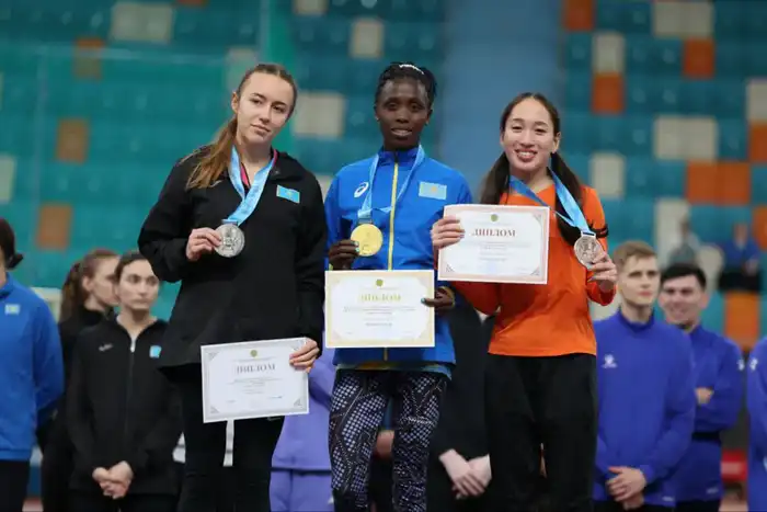 Нора Джеруто Тануи стала чемпионкой зимнего чемпионата Казахстана в беге на 1500 метров Атырау