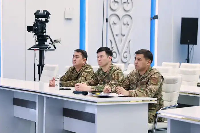 Обсуждение мер безопасности в зимний период на пресс-конференции МЧС РК Атырау