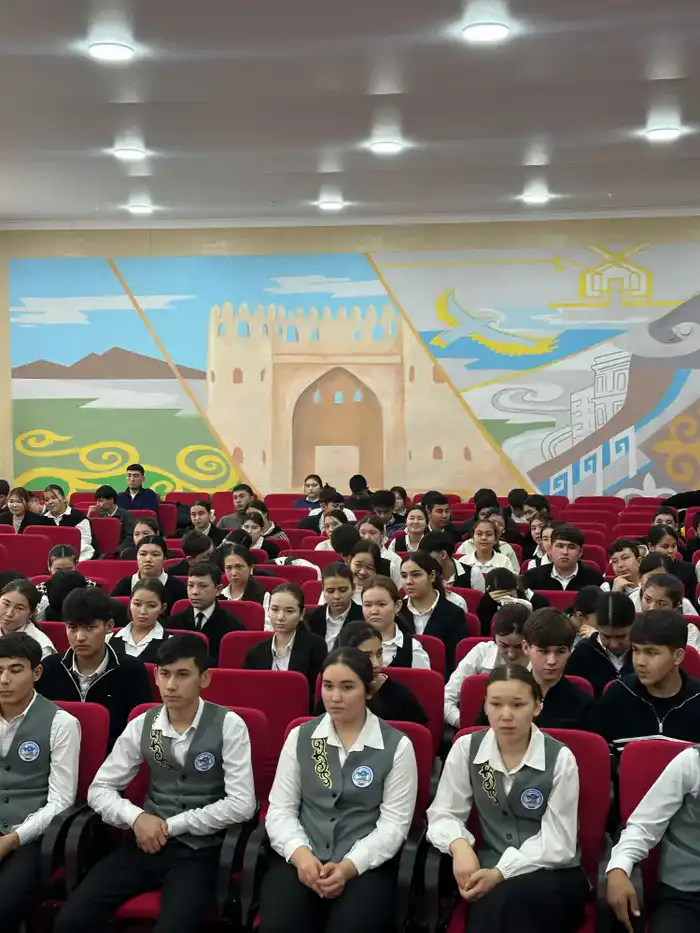 Kozybayev University провел профориентационную кампанию для более 10 000 школьников юга Казахстана Атырау