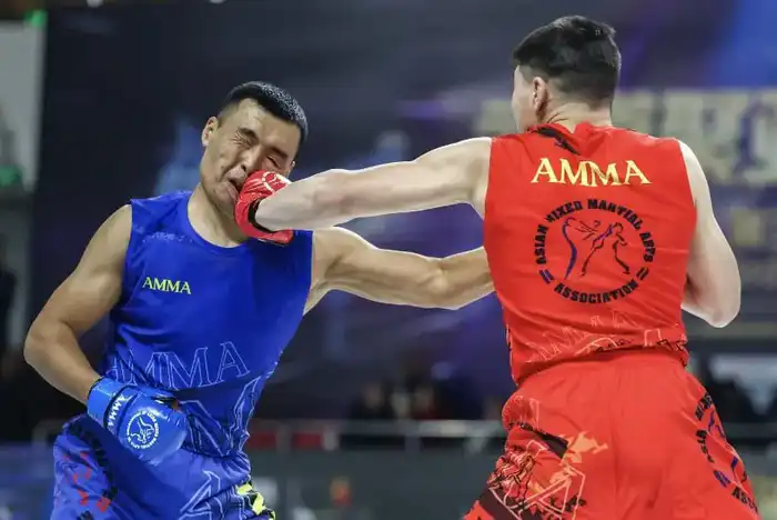Казахстанский военнослужащий Кадырбек Шынбаев стал чемпионом Азии по ММА в Китае Атырау