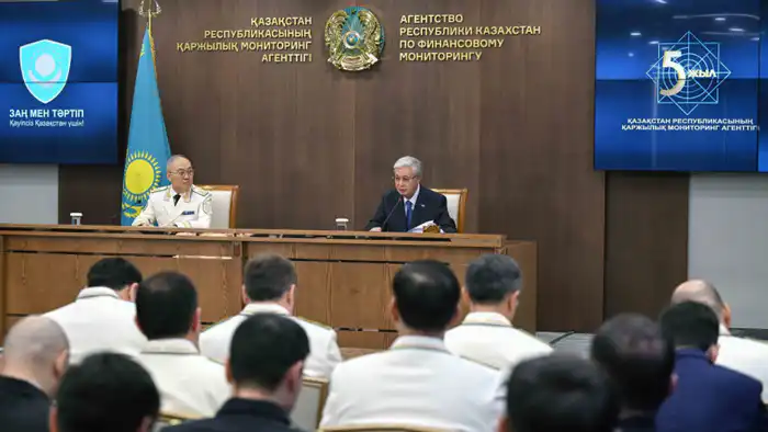 Токаев требует улучшить взаимодействие АФМ с бизнесом в Казахстане Атырау