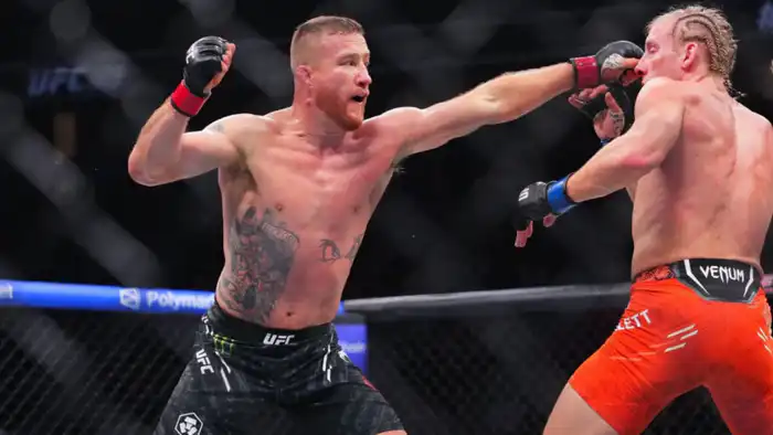 Джастин Гэтжи стал временным чемпионом UFC в лёгком весе на турнире UFC 324 в Лас-Вегасе Атырау