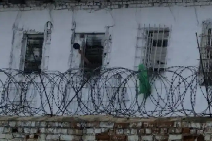 Пламя и дым: колония Атырау в огненном плену Атырау