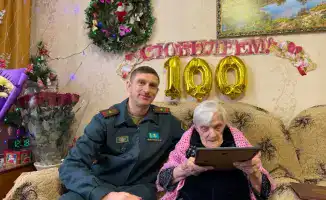 Живая летопись века: военные поздравили Марию Матюшину с 100-летием