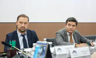 Министр промышленности Казахстана обсудил с главой «Казахмыса» международные стандарты в металлургии и технологии безопасности труда