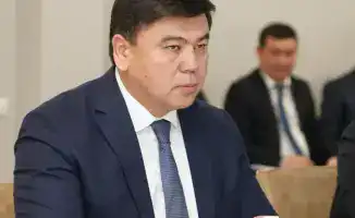 На дорогах Туркестанской области началась активная работа по обеспечению безопасности в зимний период